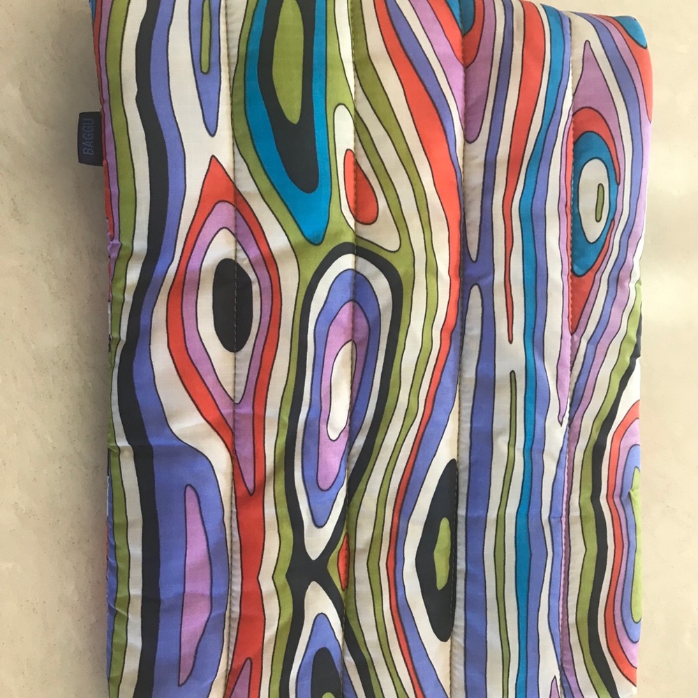 Baggu 13in computer case